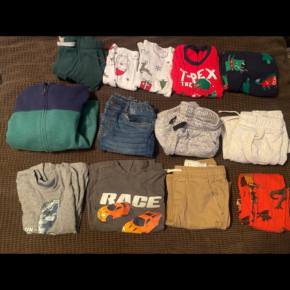 Boy 5T Fall/Winter Lot (1)